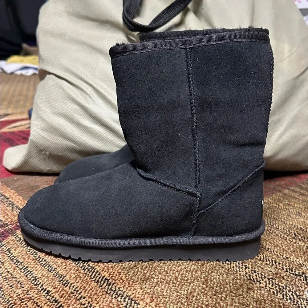 Koolaburra by Ugg Classic Short Women’s Black Winter Boots